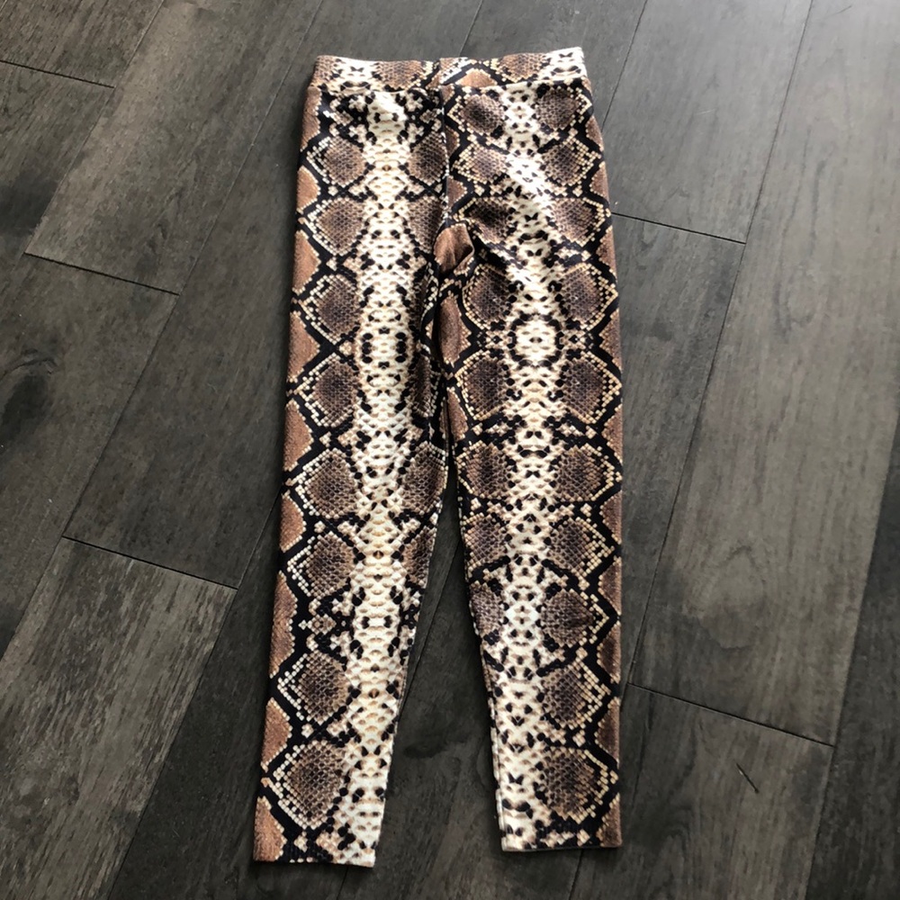 Zara women’s snake print leggings - Picture 2 of 8